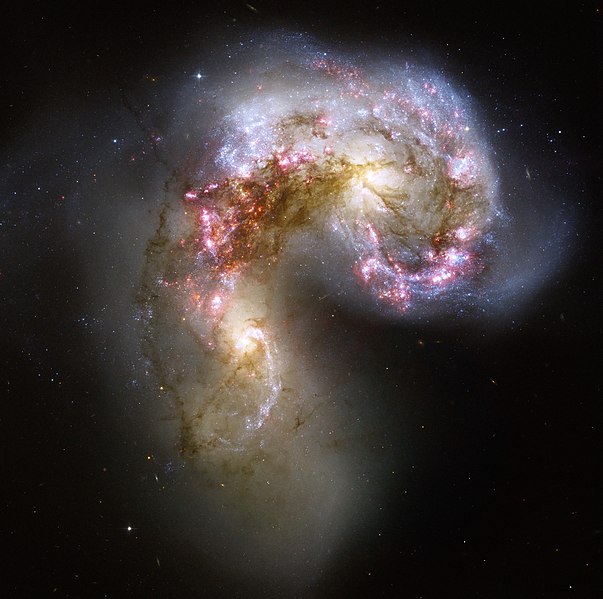 Galaxias Antennae. 