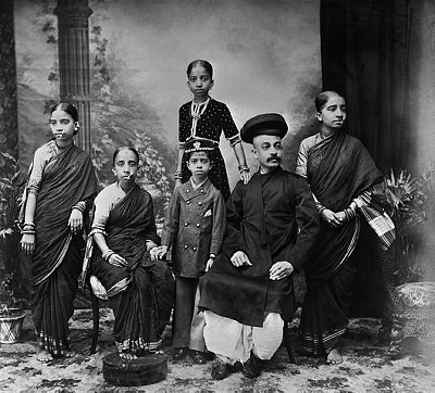 Familia de brahmanes, finales del siglo XIX