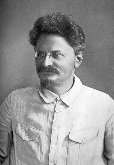 León Trotski, ca. 1920.
