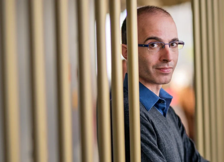 Yuval Noah Harari. Imagen: ynharari.com