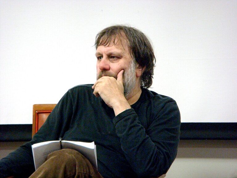 Slavoj Žižek en Liverpool, 2008. Imagen de Wikimedia