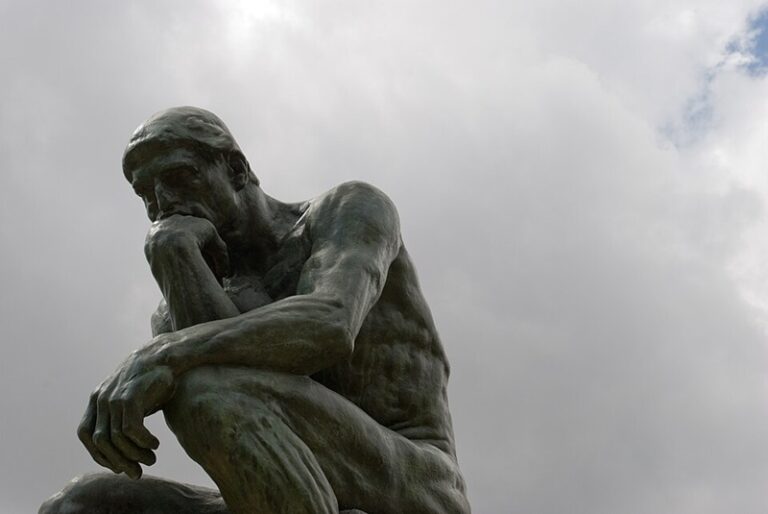 El pensador de Rodin, 1882. Wikimedia